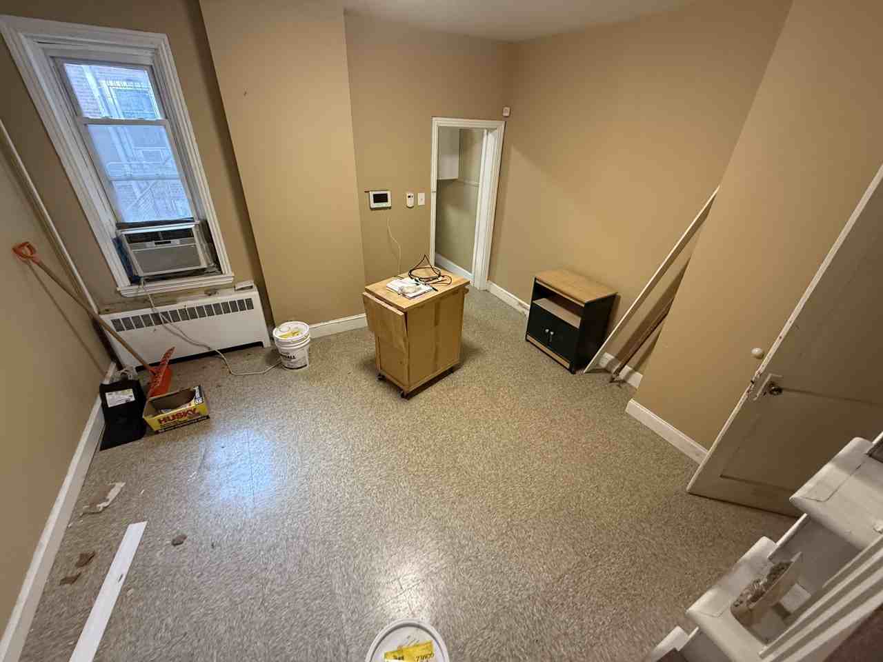 637 N 6th St #1 - Photo 7 of 14