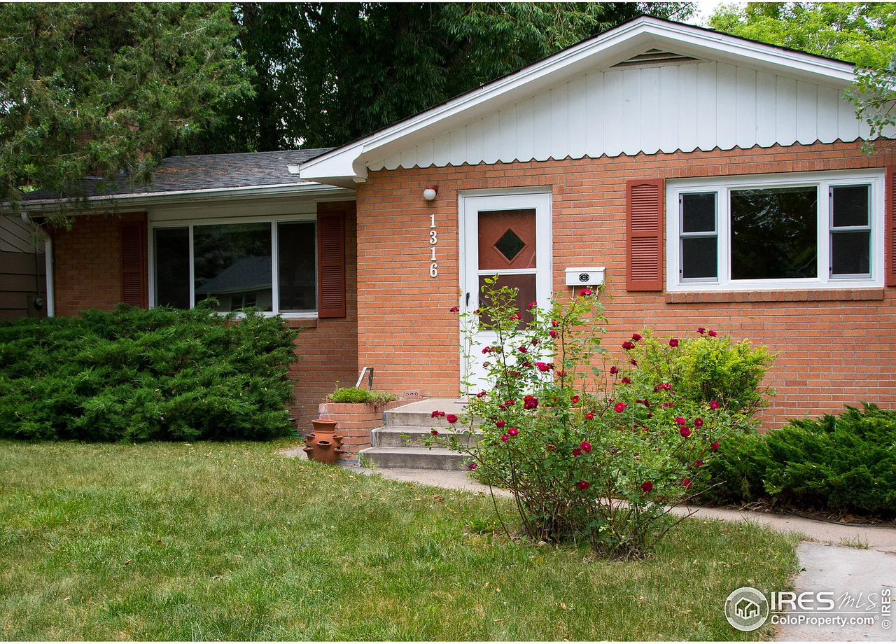 1316 Lakewood Dr #1 - Photo 2 of 38