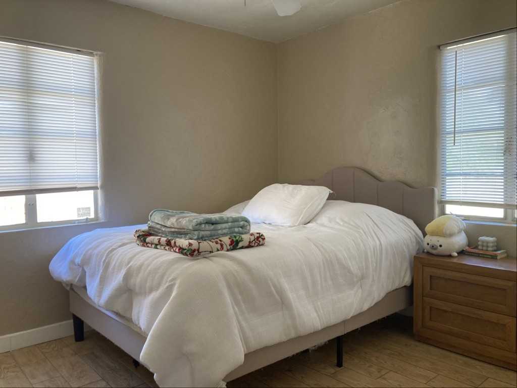 1220 E Waverly St #1 - Photo 4 of 9