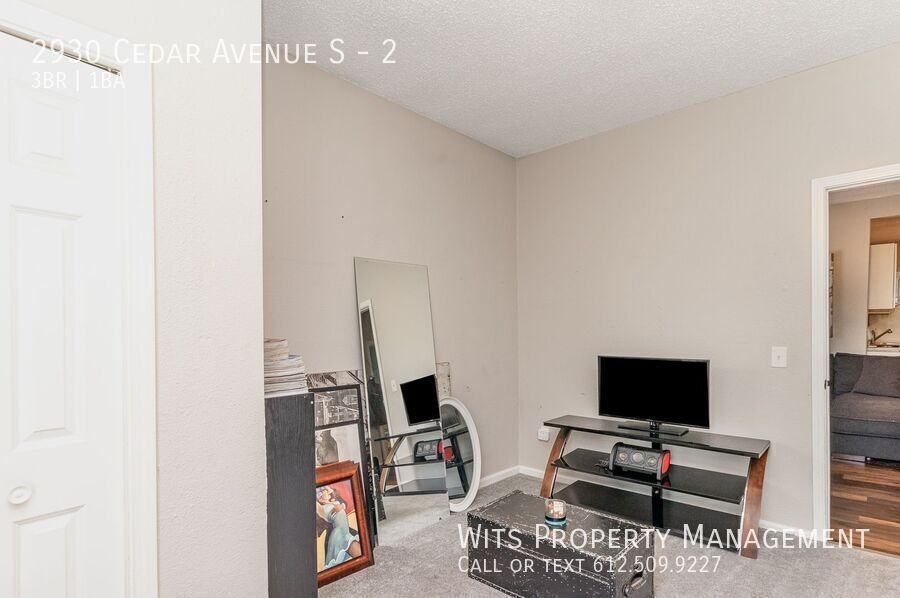 2930 Cedar Ave S #2 - Photo 3 of 20