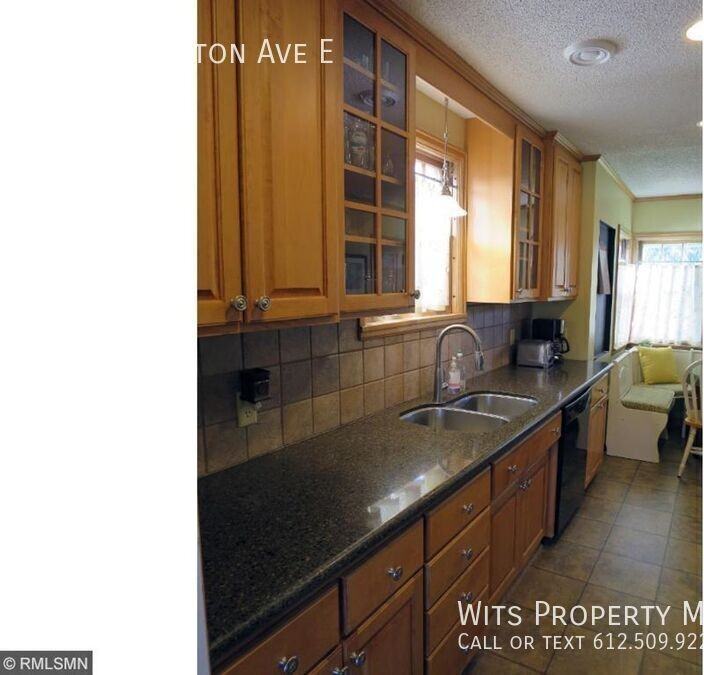 704 Arlington Ave E - Photo 4 of 18