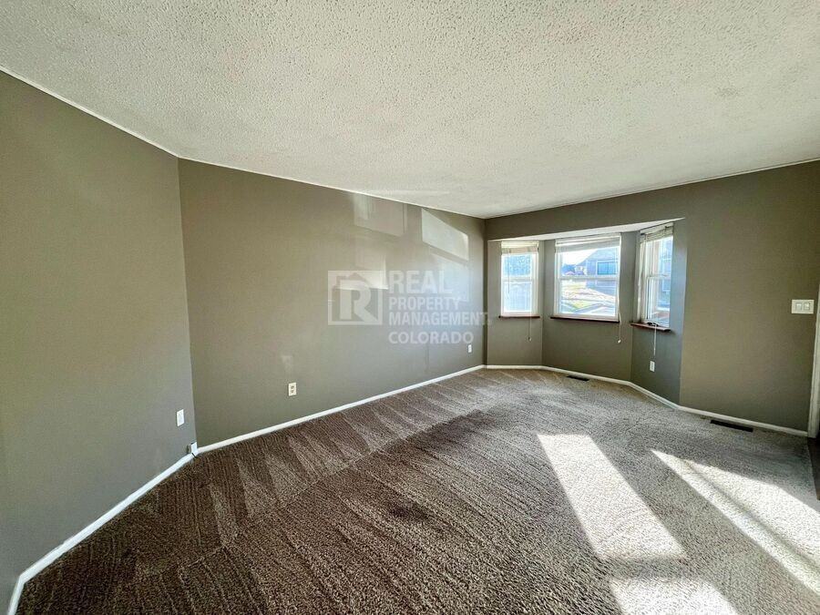 5507 Denmark Ct - Photo 3 of 18