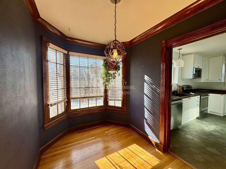 1305 Bellaire St - Photo 5 of 24