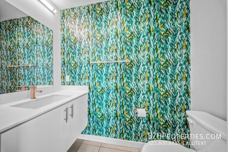 1240 Gordon St - Photo 6 of 31