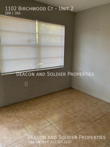 1102 Birchwood Ct #2 - Photo 7 of 23