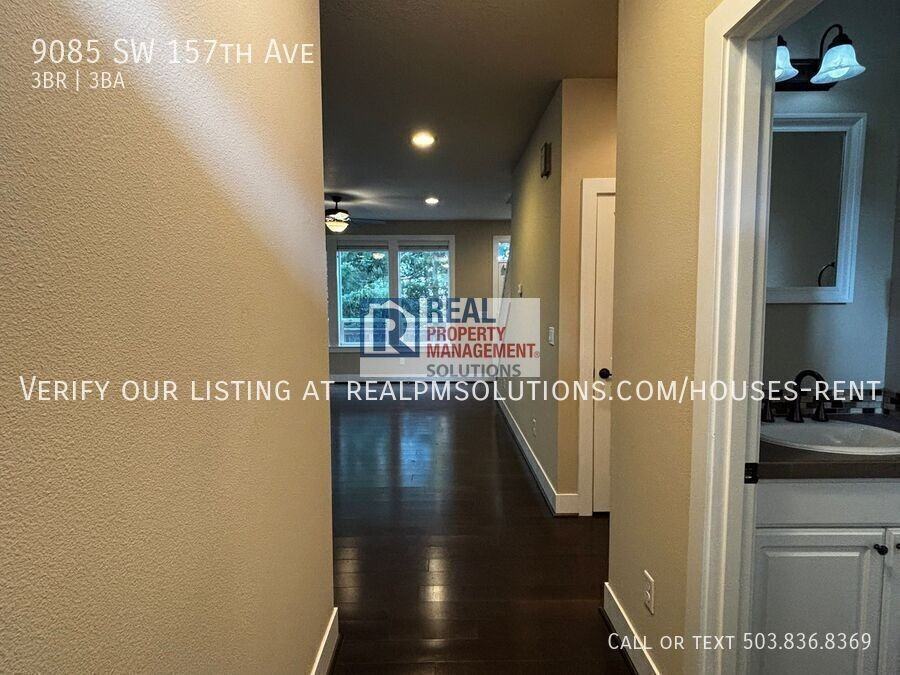 9085 Sw 157th Ave - Photo 3 of 34