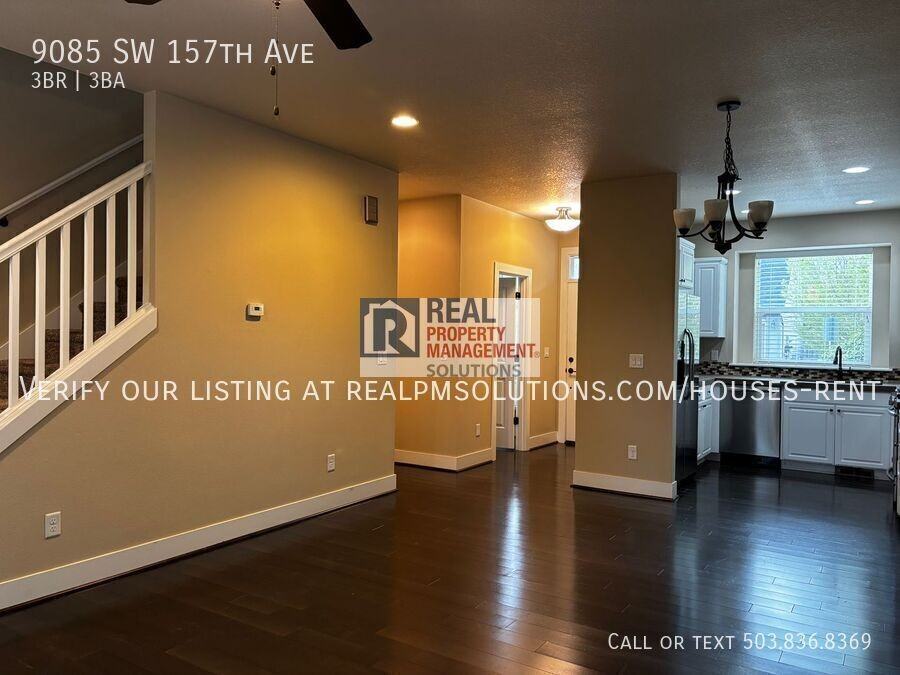 9085 Sw 157th Ave - Photo 7 of 34