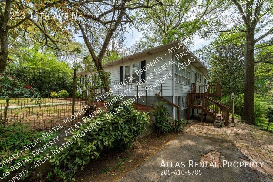 253 11th Ave Ne - Photo 3 of 21