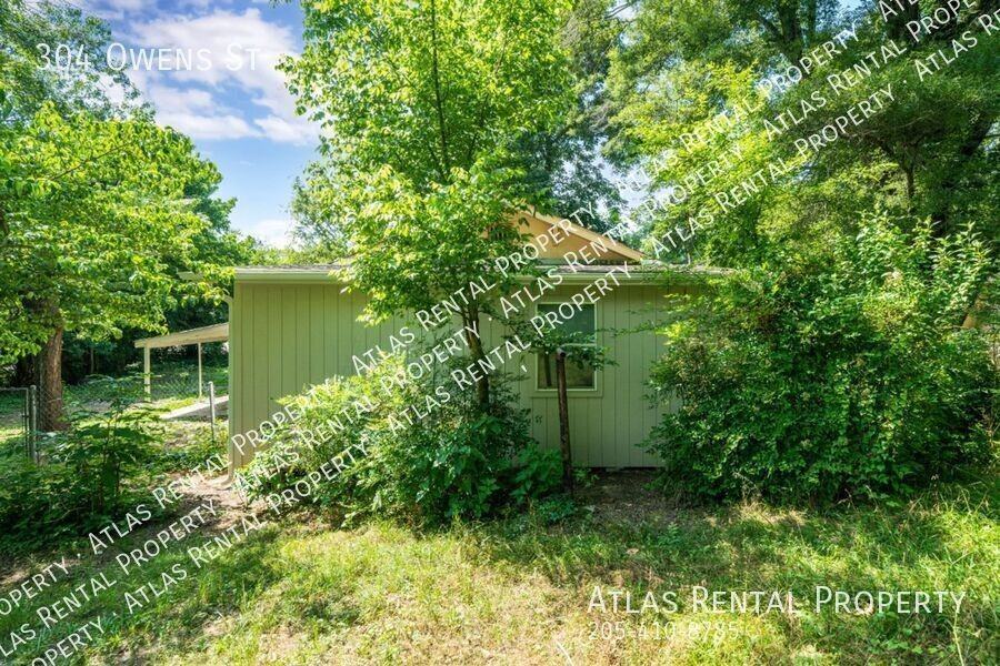 304 Owens St - Photo 3 of 18