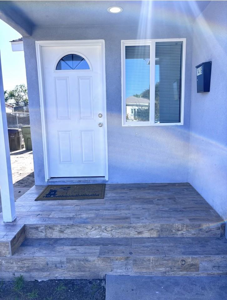 1416 W 130th St - Photo 6 of 17