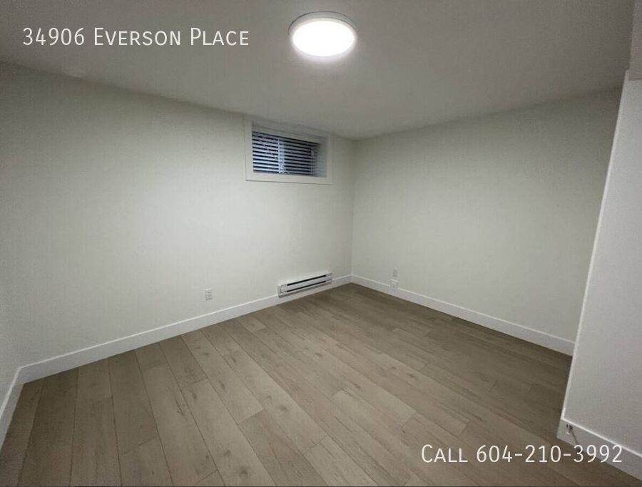 34906 Everson Pl - Photo 5 of 8