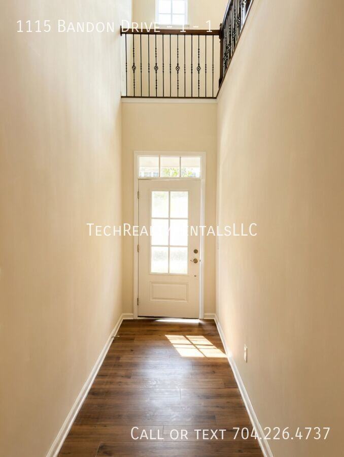 1115 Bandon Dr #1 - Photo 4 of 36