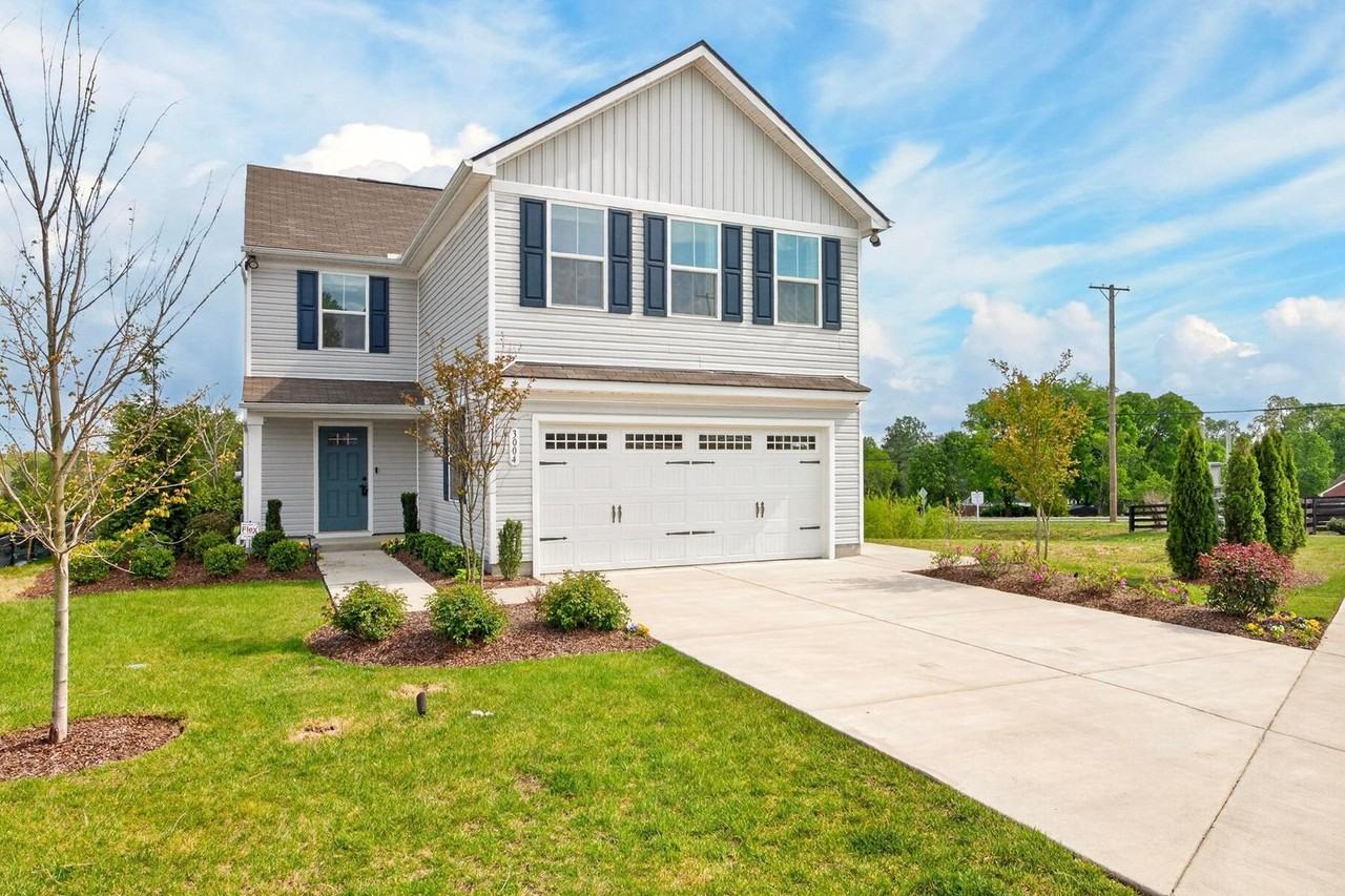 3004 Red Fox Rdg - Photo 3 of 45