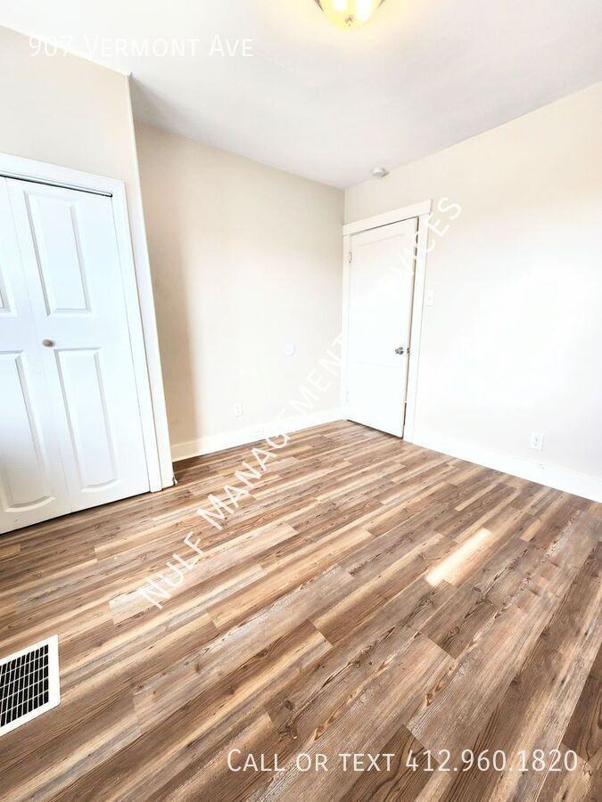 907 Vermont Ave - Photo 3 of 5