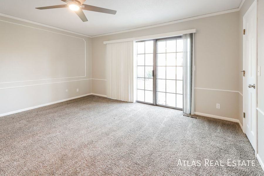 16644 W 146th Ter - Photo 7 of 21