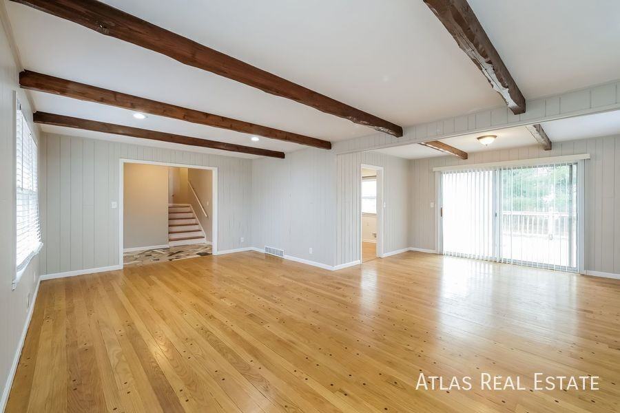 5509 W 92nd Pl - Photo 4 of 50