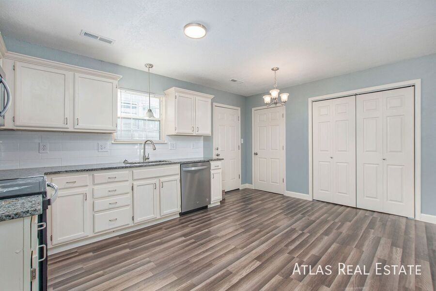 403 Sw 15th St - Photo 5 of 15