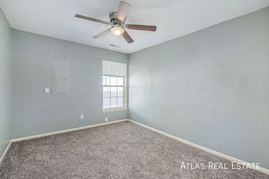 403 Sw 15th St - Photo 6 of 15