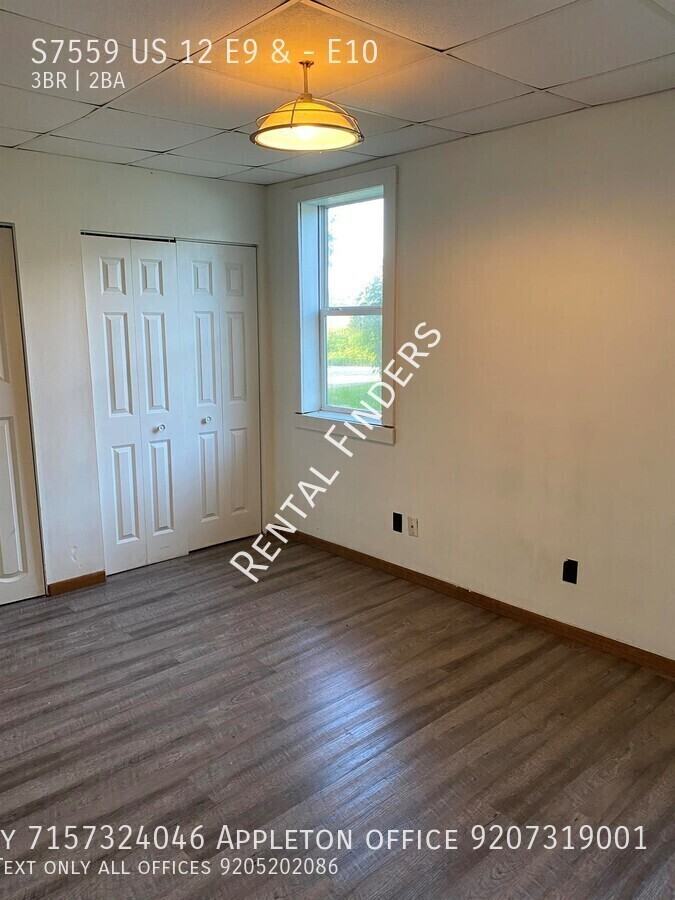 S7559 US 12 E9 & #E10 - Photo 7 of 11