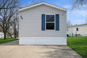 featured image of 266 Birdsall Dr E