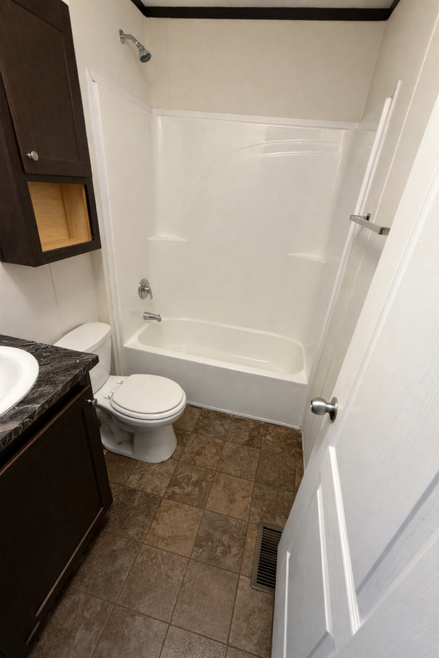 266 Birdsall Dr E - Photo 6 of 8