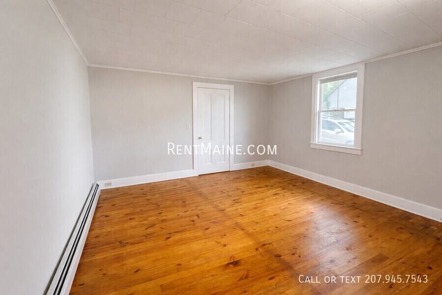 445 Main St #A - Photo 5 of 17