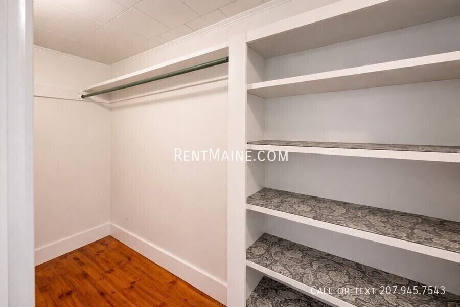 445 Main St #A - Photo 7 of 17