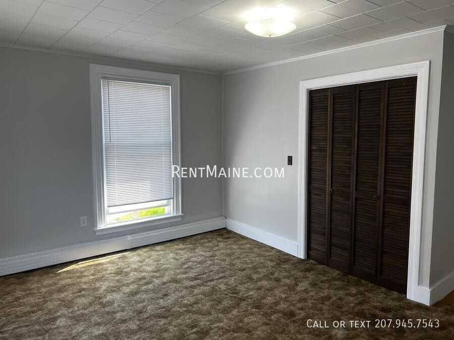 445 Main St #B - Photo 5 of 13