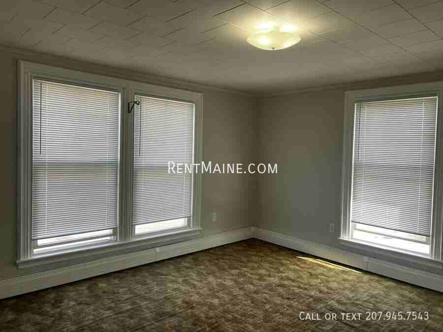 445 Main St #B - Photo 7 of 13