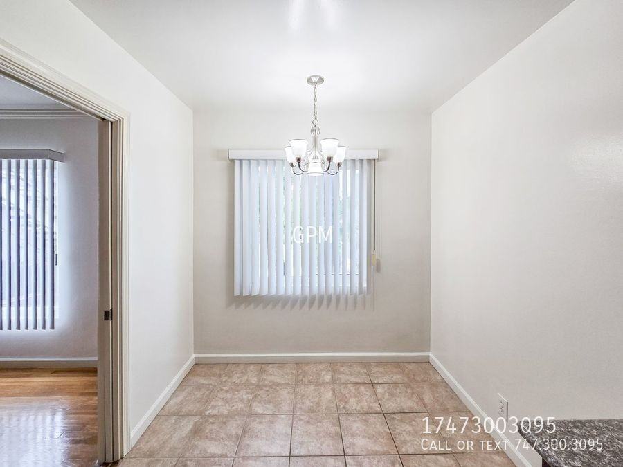 1809 Oakwood Ave #3 - Photo 6 of 12