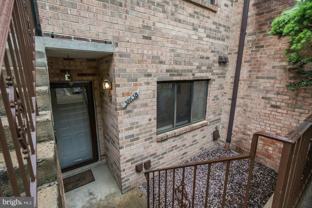 3863 Steppes Ct #B - Photo 1 of 1