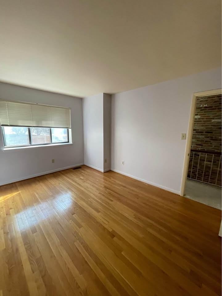 3863 Steppes Ct #B - Photo 5 of 14