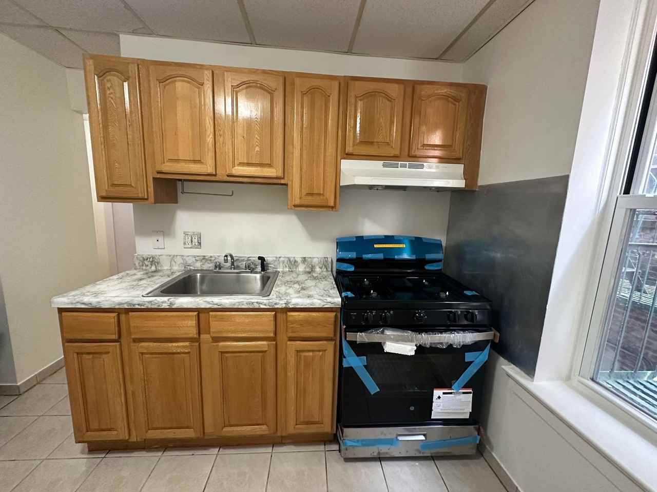 179 W 48th St #7 - Photo 2 of 6