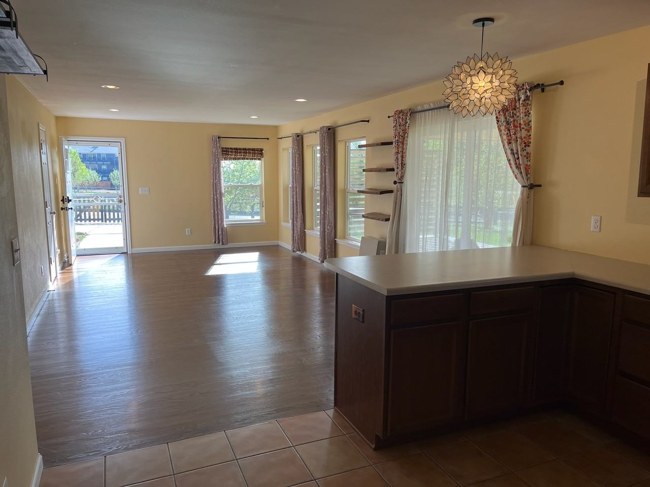 405 S Depew St #NA - Photo 3 of 9