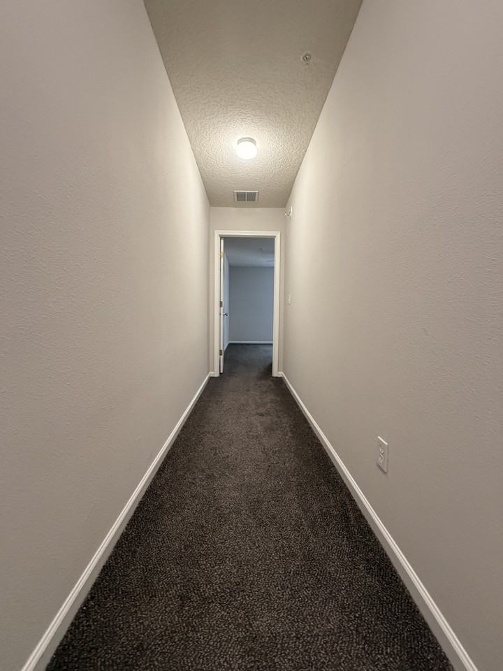 299 Leese Dr #299 - Photo 7 of 15