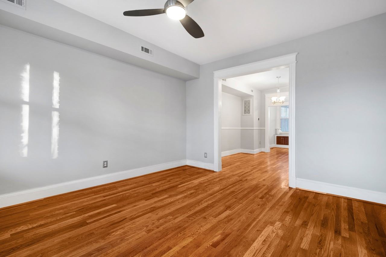 1226 Rhode Island Ave Ne - Photo 6 of 35