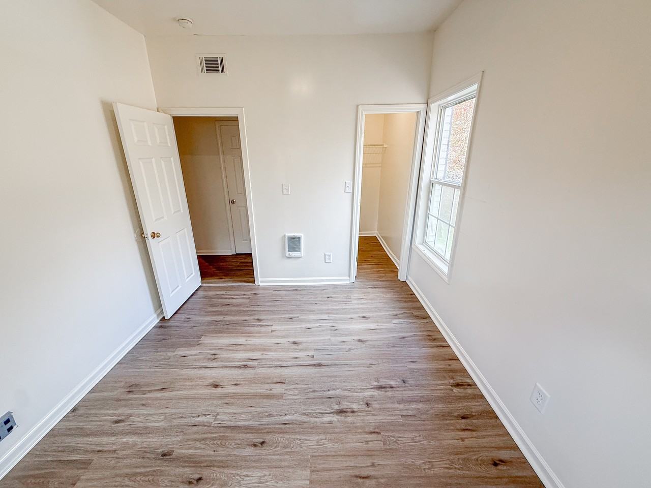 2456 Spring St Nw #A - Photo 5 of 35