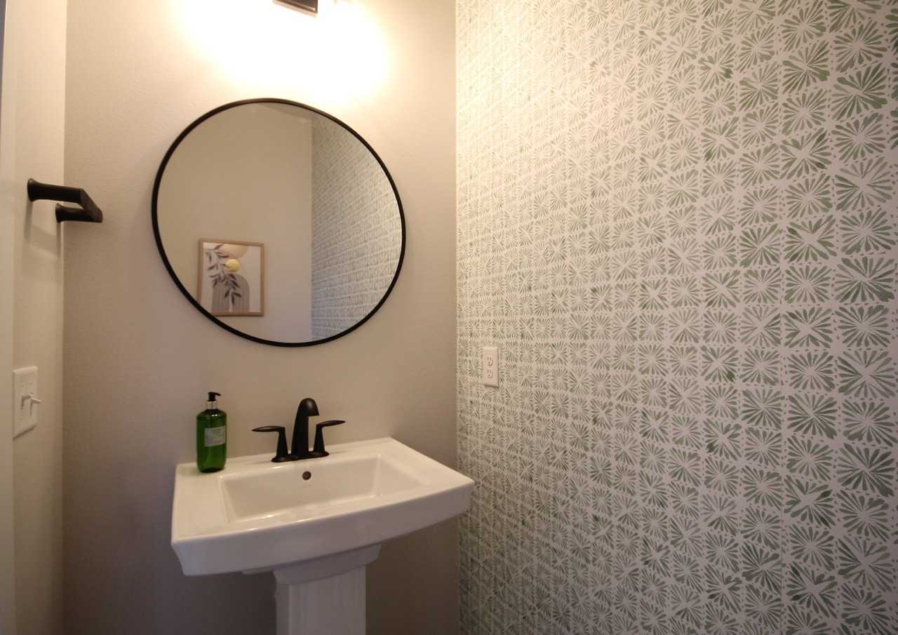 6135 Mollie Rose Ln - Photo 5 of 15