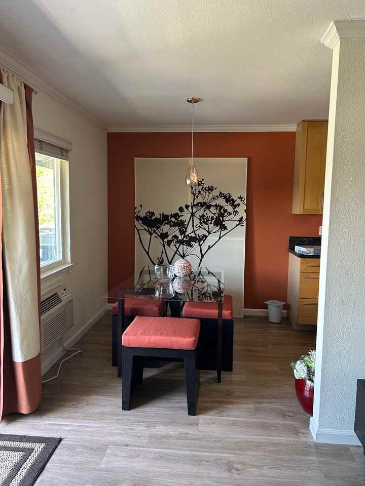 241 Masters Ct #4 - Photo 7 of 14