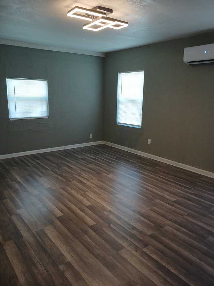 451 S 7th St #NA - Photo 5 of 5