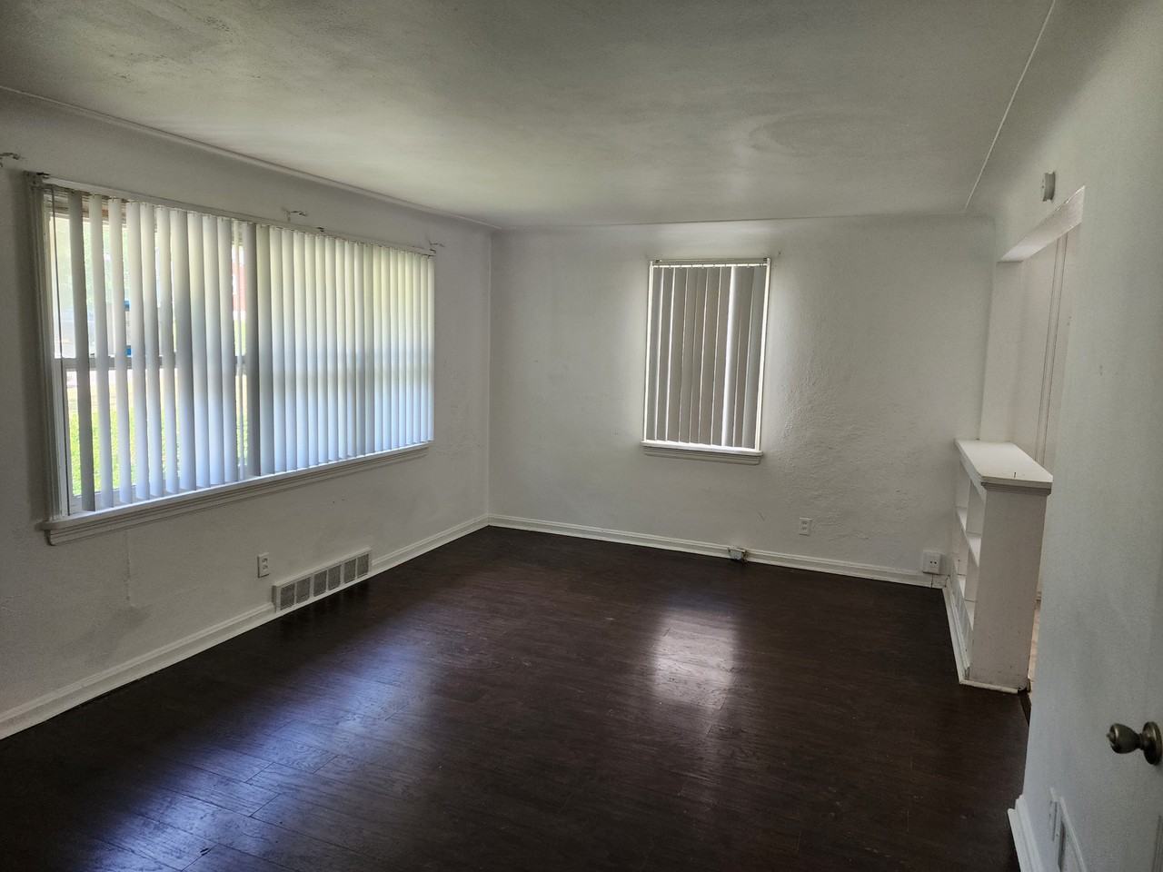 1830 Ferguson Ave #NA - Photo 4 of 14