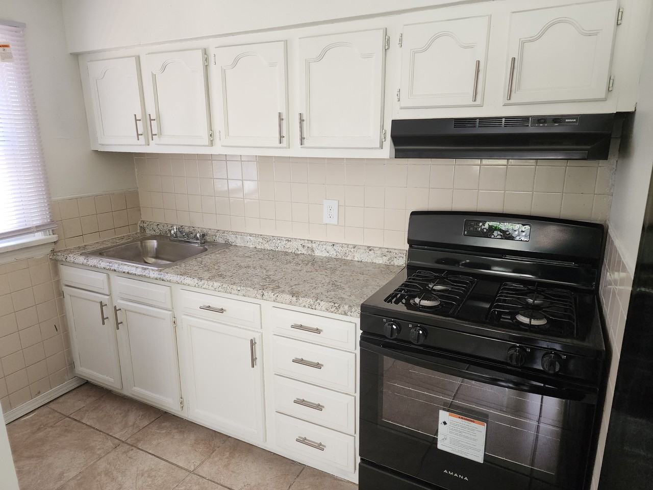 1830 Ferguson Ave #NA - Photo 7 of 14