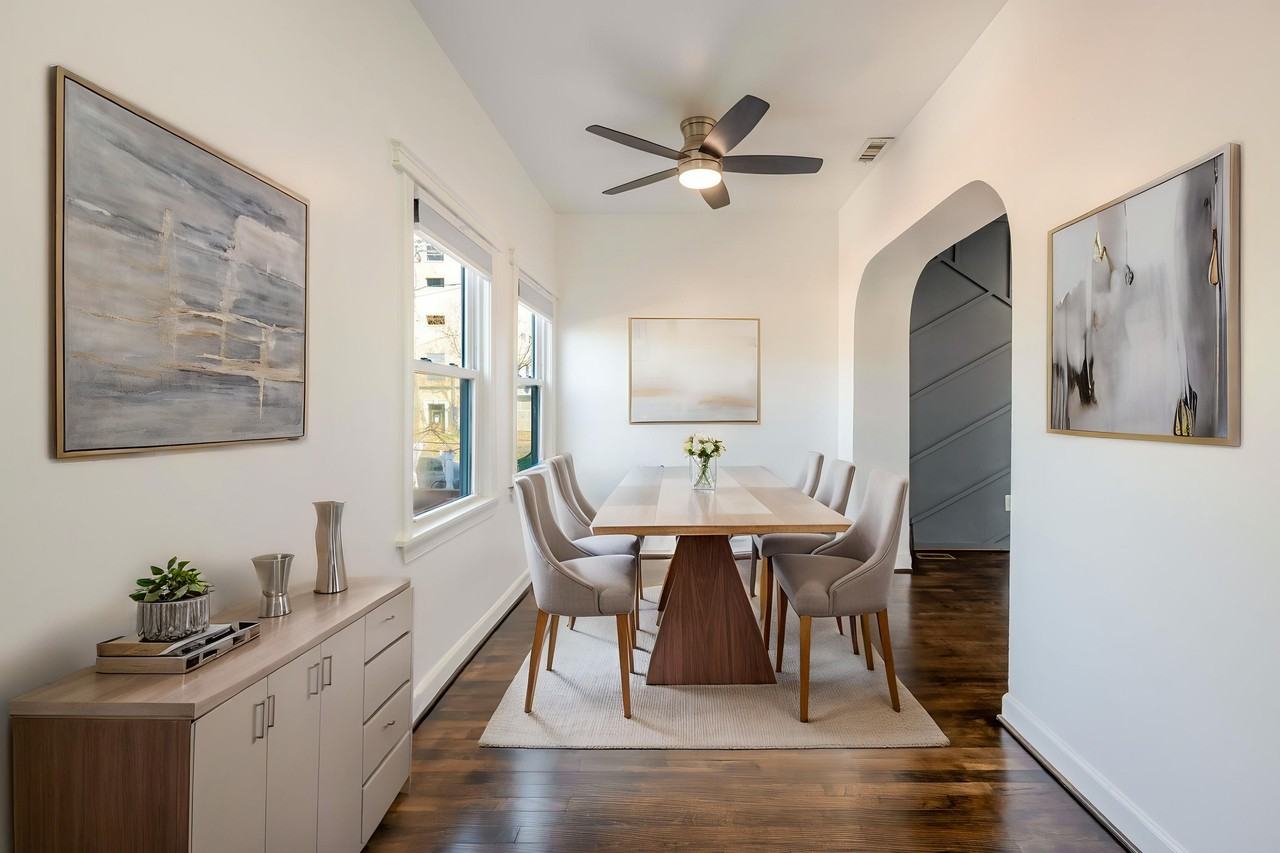 2726 10th St Ne - Photo 4 of 35