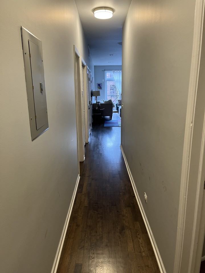 2123 W Rice St #3E - Photo 4 of 10