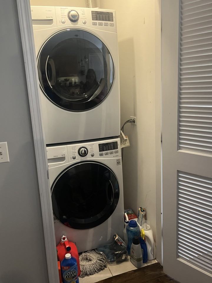 2123 W Rice St #3E - Photo 6 of 10