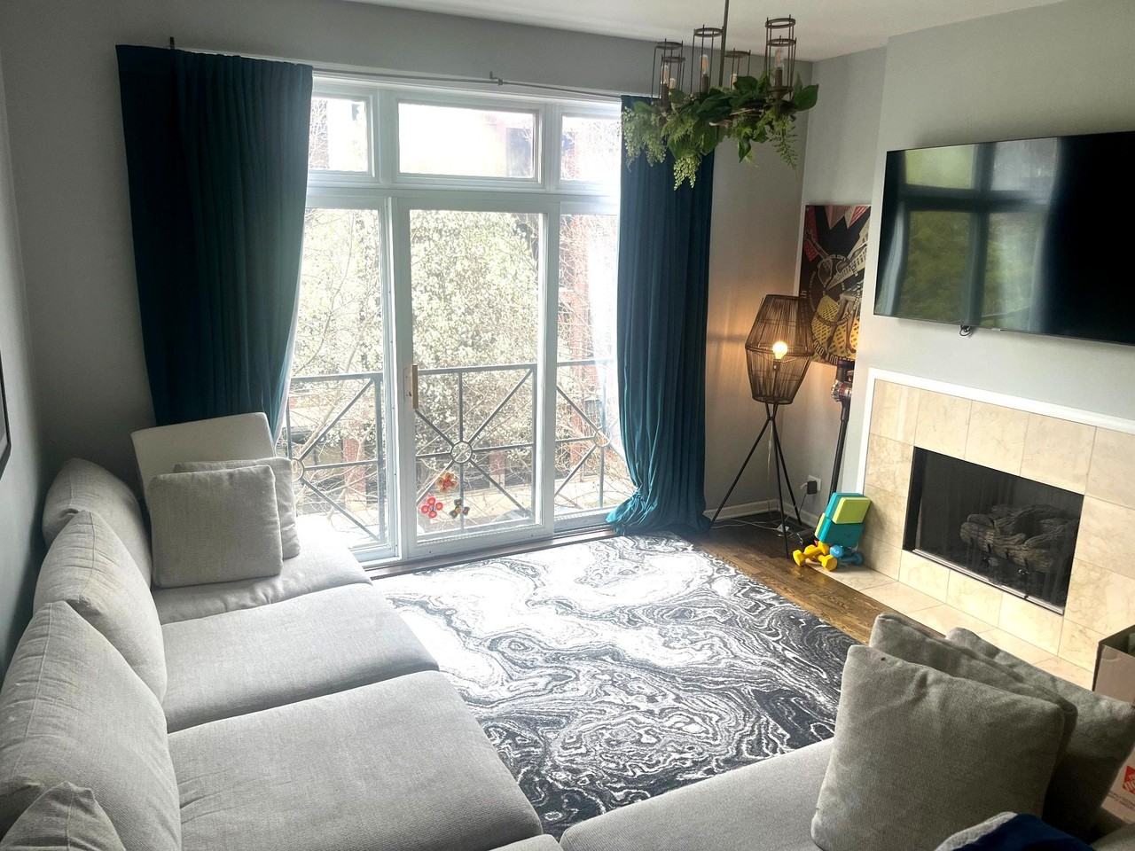 2123 W Rice St #3E - Photo 7 of 10