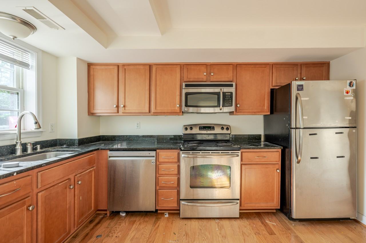 5414 1st Pl Nw #101 - Photo 3 of 10