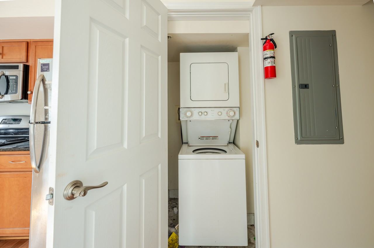 5414 1st Pl Nw #101 - Photo 7 of 10