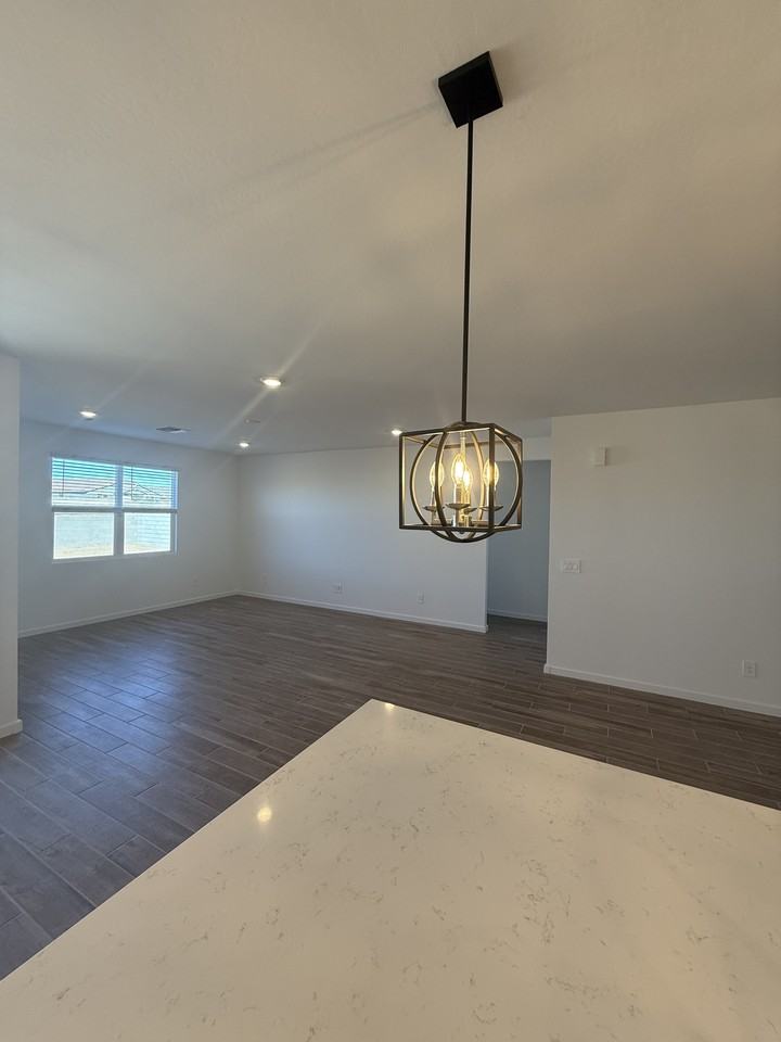 17816 W Coolidge St #NA - Photo 3 of 20