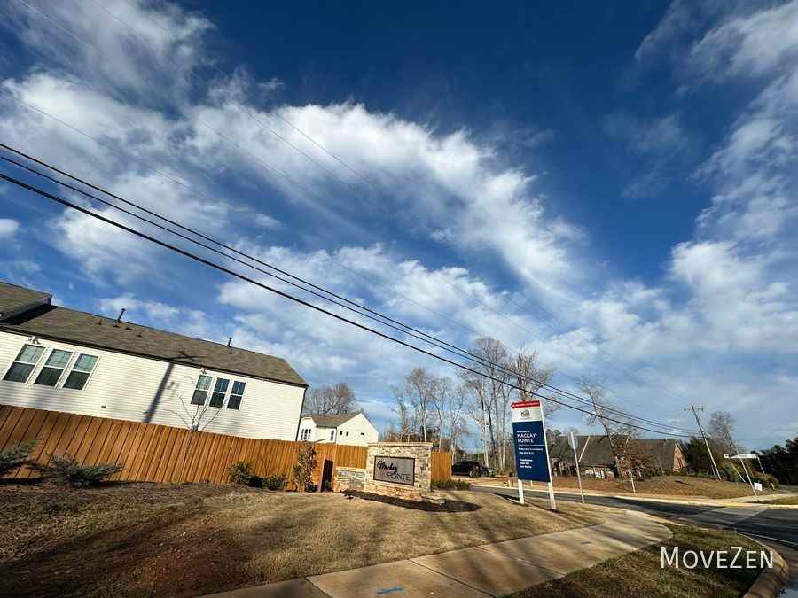 4026 Beckton Trl - Photo 5 of 50